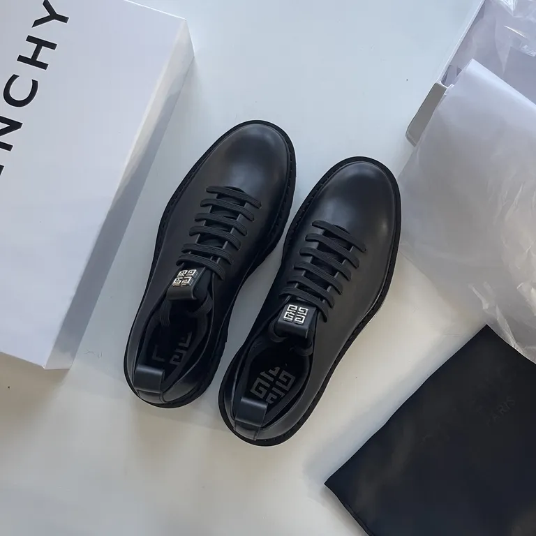 Givenchy Shoe 